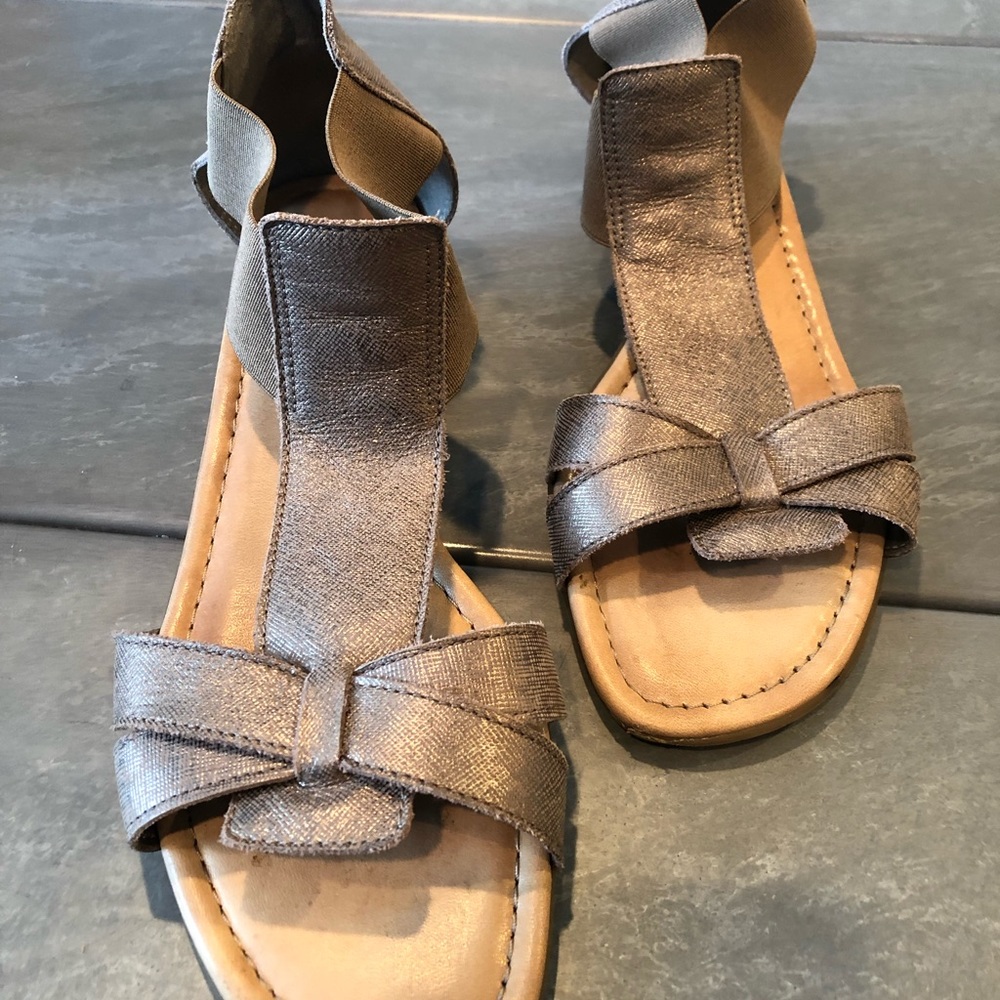 FLEXX metallic slip on sandals